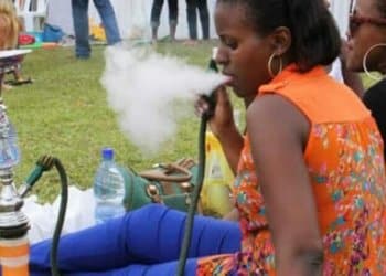 Shisha smokers in dangers