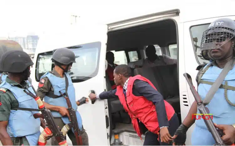 Fayose-arrives-in-court