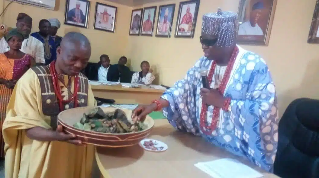 Wale Ojo-Lanre with Elekole of Ikole, Oba Adewumi Ajibade