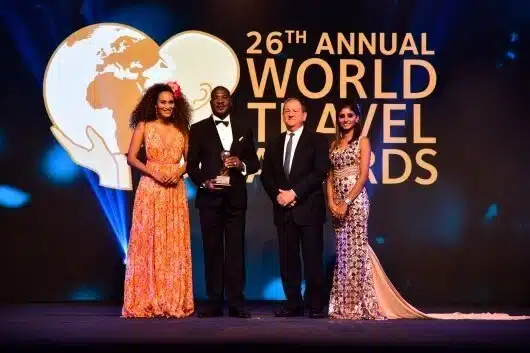 Host - Jo-Ann Strauss, General Bitrus Vandos Kwaji, Owner, The Envoy, Dewald Kruger, General Manager, The Envoy Abuja