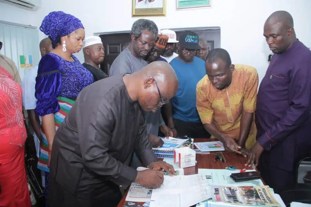 Jibril submits nomination form