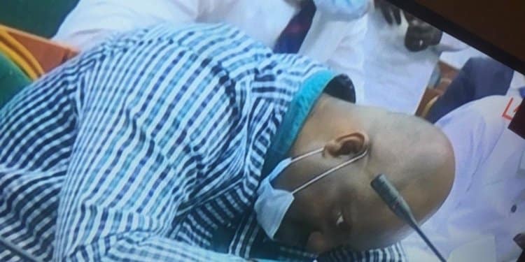 Kemebradikumo-Pondei-Collapses-before-house-of-Reps-panel