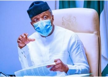 Yemi Osinbajo COVID-19 picture
