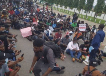 EndSars Blocks Lagos State Government Secretariat Alausa