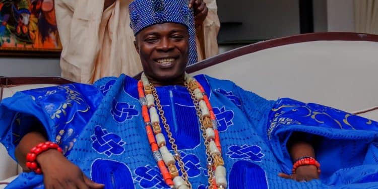 The Olowu of Kuta, Oba Adekunle Oyelude Makama.