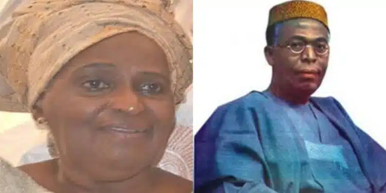 Rev Tola Oyediran Awolowo