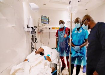 Sanwo-Olu-visiting-victims