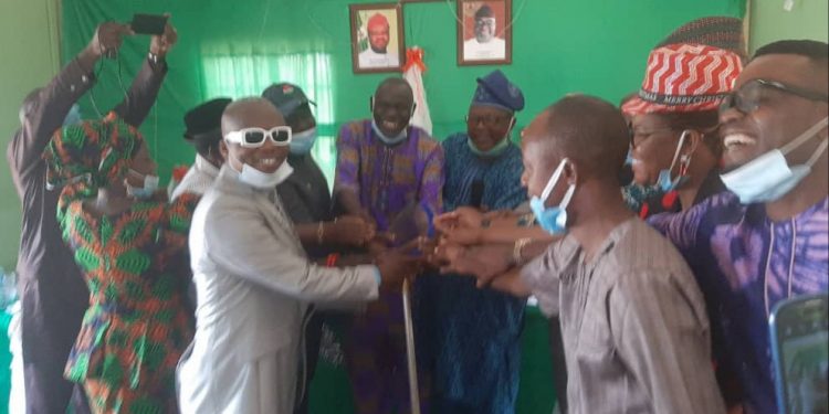 NUJ Honours Wale Ojo-Lanre