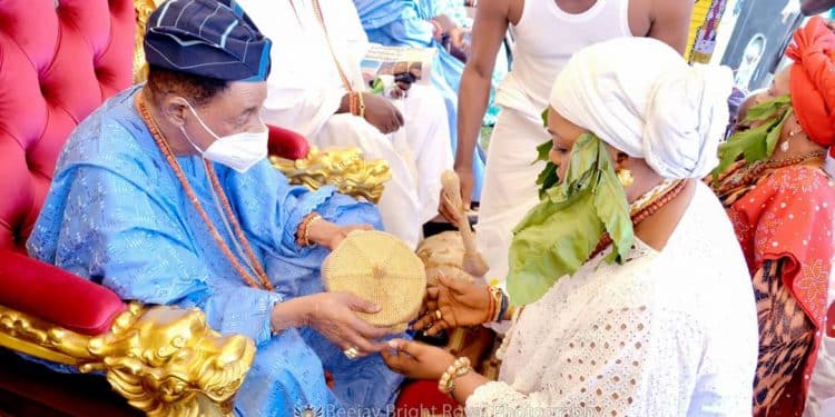 Allaafin Installs Princess Azeezat as Ilaloja