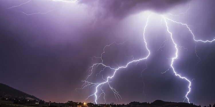 lightning kills Bayelsa School Pupil