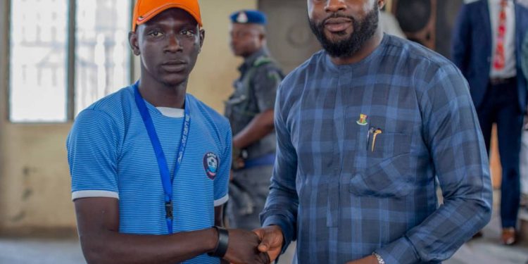 Adebo Ogundoyin bursary