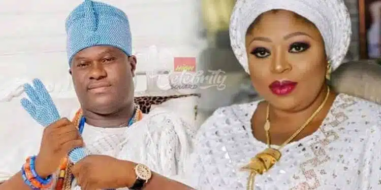 Princess Toyin Kolade with Ooni of Ife