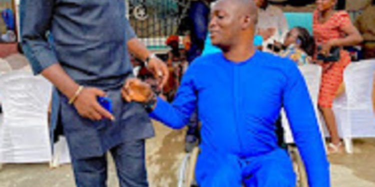 Oyo Governor aid, Kazeem Bolarinwa Celebrates Sallah