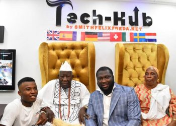 Olubadan with Tech-Hub