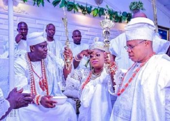 Princess Toyin Kolade with Ooni of Ife