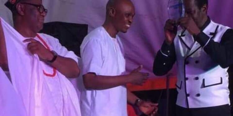 Seyifunmi Odunuga with King Sunny Ade