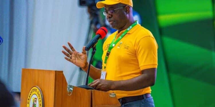 Oyo State Governor Seyi Maknde