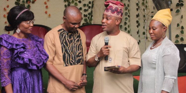Startrend honours NUJ Chairman, SeyiChicago