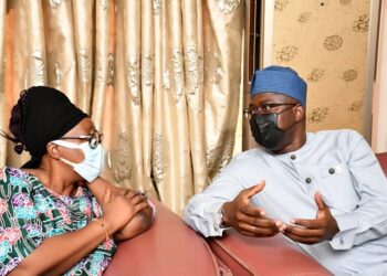 Makinde with Alao-Akala wife