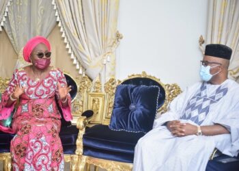 Godswill Akpabio with Arabirin Betty Akeredolu,