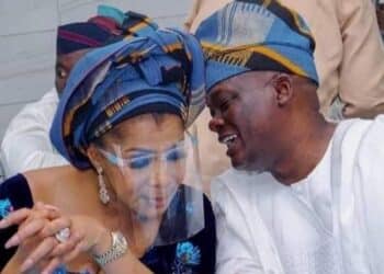 Teslim Folarin with late wife