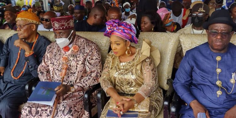 Akpanudoedehe joins Akwa Ibom Governorship