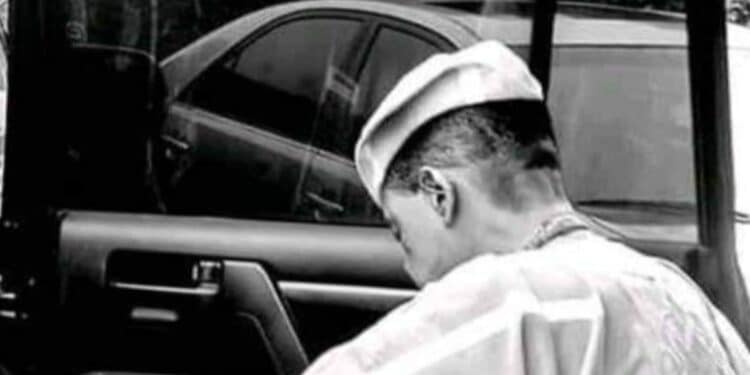 Alaafin of Oyo Oba Lamidi Adeyemj