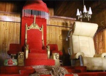 Obaship Institution - Alaafin Oyo Stool