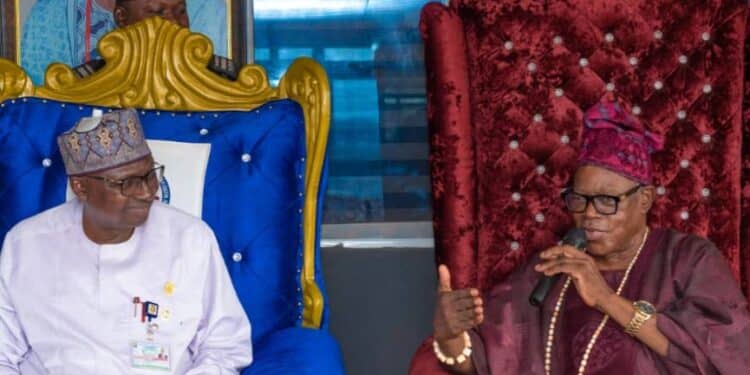 Olubadan Oba Balogun with UI Vice-Chancellor