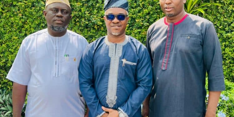 Abd-Jeleel Oyinlola, Wolekanle, Remi Oladoye