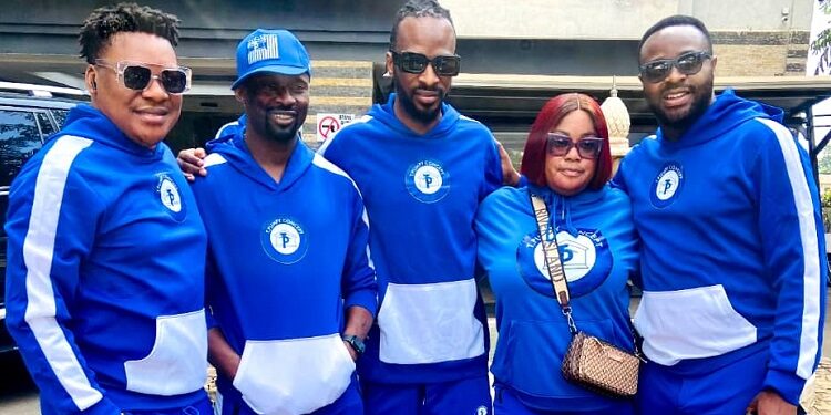 Emir Of Ilorin, Zulu Gambari, Endorses T Pumpy