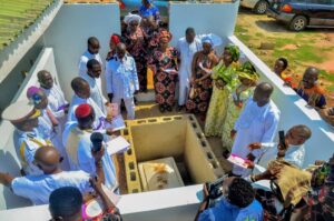 Olatunbosun-Family mum burial