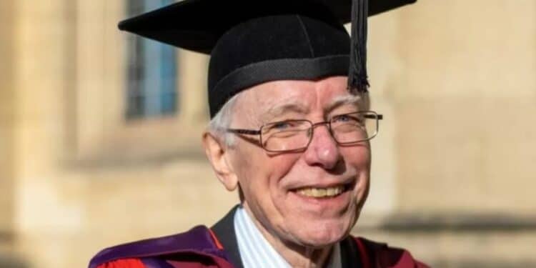 Dr Nick Axten began his PhD in America in 1970