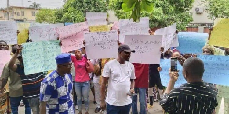 Dapo Abiodun must go at Ibikunle Amosun