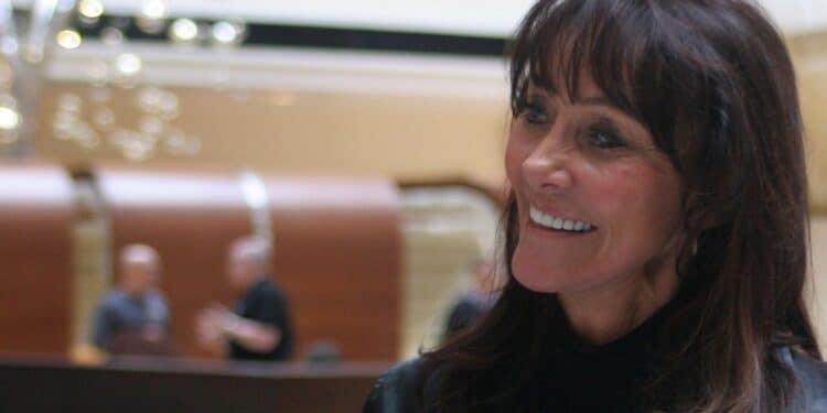 Diane Hendricks