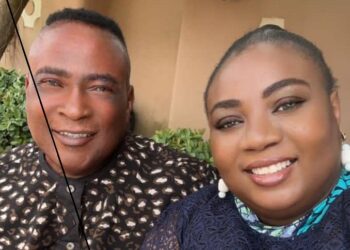 Alhaji Kollingtin Ayinla with Bimbo Esho