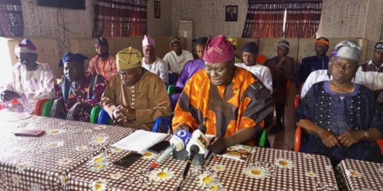 Atiba Royal House Enjoins Makinde on Alaafin
