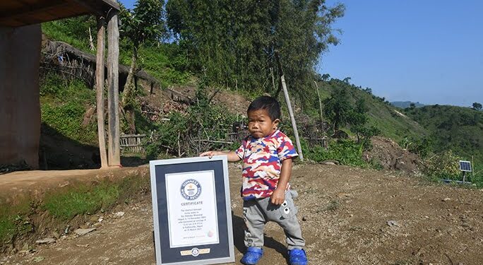 Dor Bahadur with certificate