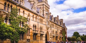 United Kingdom - foreign students admission requirement