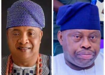 Peter Oluwole Ogunbayo with Akarigbo Remoland