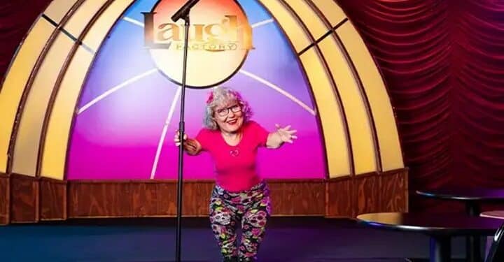 Shortest Comedian, Tanyalee Davis