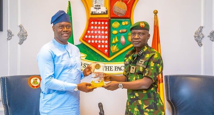 Makinde with Nigerian Army