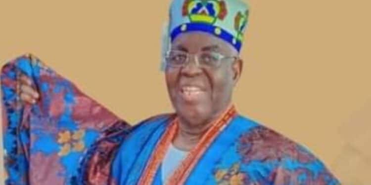 Oba Adebayo Akande, Splash FM Radio’s Founder