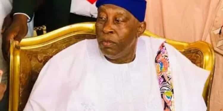 Pastor Ghandi Afolabi Laoye installed as Soun of Ogbomoso