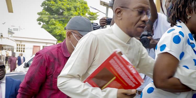 Godwin Emefiele Arrived Court With Bible