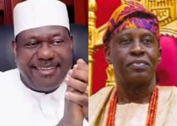 Senator George Akume with Soun Ogbomoso, Oba Ghandi Afolabi Olaoye