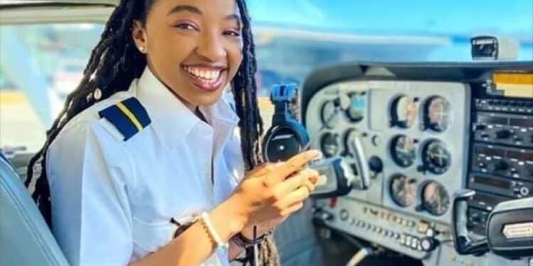 Nigerian Miracle Izuchukwu, youngest female pilot