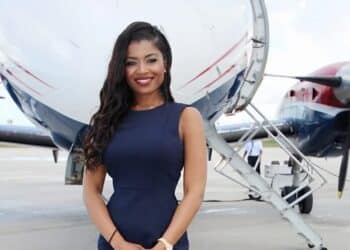 Rexy Rolle Aircraft Western Air's CEO Sherrexcia Rexy Rolle