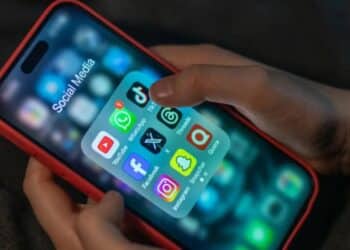 Florida Bans Kids Under 14 From Social Media