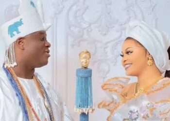 Ooni of Ife welcomes twins